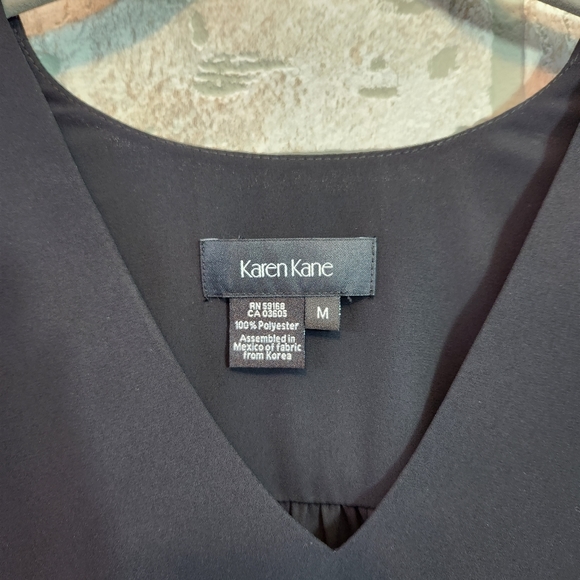 🆕️Karen Kane Womens Black Balloon Sleeve Shirt NWT M Orig.$98 - Picture 2 of 11